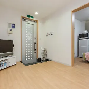 アパート 阿波座ハウス 1